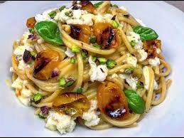 Maybe you would like to learn more about one of these? Spaghetti Estivi Pronti In 10 Minuti Cucinandomelagodo Youtube