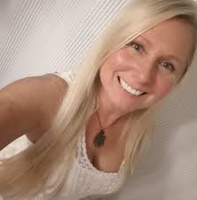 Join us for a monthly online group for individuals with ABI and cognitive  or communication challenges. This is a welcoming space to share your  experiences, hear others' stories and build community. Learn