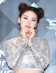 Itzy Pics Archiveitzy Twitter Itzy The Most Beautiful Girl Ulzzang Girl