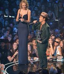 Taylor swift is the same height as i am. Taylor Swift And Bruno Mars Pics