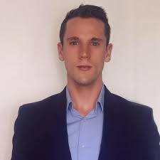 Graham Sullivan (@travelwithsully)