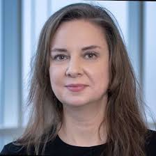 Anita Cloutier's Instagram, Twitter & Facebook