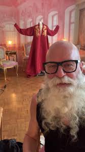 Mark Henderson 🇨🇦 (@markthemodel)’s videos with original sound