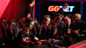 Nip ceo on how the dev1ce transfer happened: Dev1ce Breaks Down How Astralis Has Trained For Csgo Success Dexerto