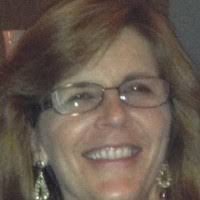 Julie Ashmore's Instagram, Twitter & Facebook