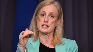 Government reveals new scheme to control international student numbers