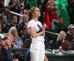 I don't think we need to talk to him, model mallory edens, daughter of bucks owner wes edens, told tmz sports at the california strong. Drake Responds To Mallory Edens Pusha T Shirt At Game 5