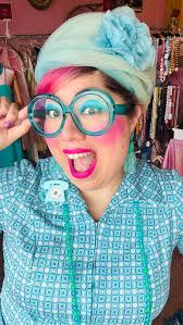 Vintage can make you feel like a Disney Princess, just ask this customer  @tali.bernstein! ✨