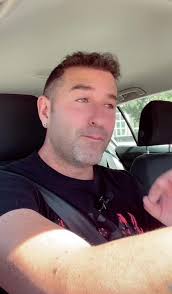 No Te Duele La Espalda De Tener Un Amigo Tan Lindo