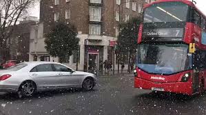 Todays weather forecast, by the hour and long term. Video Uk Weather Snow Hits London Today Metro Video