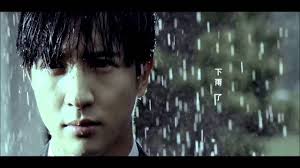 《要下雨了》出自于人民教育出版社一年级下册读本，作者是罗亚。 本文是一篇有趣的科普童话。 全文共 9 个自然段，主要从燕子低飞、鱼游水面、蚂蚁搬家三种现象，讲了下雨前一些小动物的活动特点及发生这些现象的原因。 èä¹è¬ ä¸é¨äº Youtube