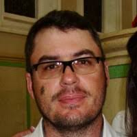 90+ perfiles de «Daniel Falco»