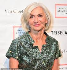 Trouvez les eileen guggenheim images et les photos d'actualités parfaites sur getty images. Petition To Remove New York Academy Of Art S Chairman Who Introduced Student To Jeffrey Epstein Express Digest