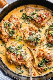 Garlic Butter Chicken Recipe With Creamy Spinach And Bacon Best Chicken Recipe Chicken Dinner Recipes Vegetarian Recipes Healthy Spinach Bacon Recipe
