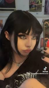 Leah Rowan (princessleahoff)