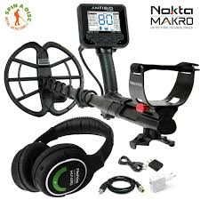 3 audible tones for iron, mid range or silver can be heard via the inbuilt sp. Maplin 22khz Beginners Waterproof Analogue Display Metal Detector For Sale Ebay