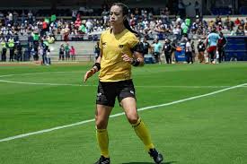 Katia Itzel García pita el Atlante contra América