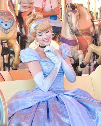 Pin By 2trh2 On Cinderella Face Characters In 2020 Disney Princess Cosplay Cinderella Face Character Cinderella Disney