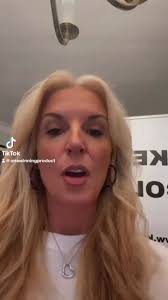 #digitalproducts #recurringrevenue #scaleyourbusiness #entrepreneurship  #knowledgetoincome #onlinebusiness #passiveincome #onewinningproduct  #kellycolman