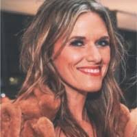 Amanda Presley's Instagram, Twitter & Facebook