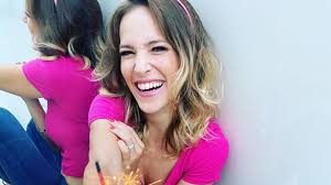 Luisana lopilato has taken to instagram to defend michael bublé after she was urged to leave her michael buble and wife luisana lopilato are expecting baby number three. Luisana Lopilato Cumplio Anos Y Provoco Una Caravana En Canada Aunque No Pude Invitar A Nadie Miren Lo Que Paso Gente Online