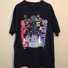 After appearing in eight nba finals and winning five, the lakers were looking to add one more title and prevent michael jordan and the chicago bulls from winning their first championship in franchise history. Vintage Tops 991 Nba Finals Bulls Vs Lakers Tshirt Poshmark