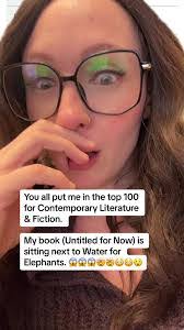 Desirae Moore's Instagram, Twitter & Facebook