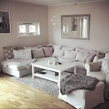 Zu Hause Zeug Ich Liebe Alles An Diesem Wohnzimmer Wohnzimmer Gemutlich Cocooning Trautes Heim 2020 Kucuk Oda Tasarimi Kucuk Oturma Odalari Ev Oturma Odasi