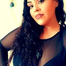 Tami Reich's Instagram, Twitter & Facebook