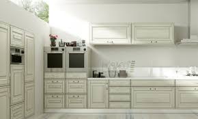 Muebles de gran calidad, mueble al ser maderas de calidad permite que el aire pueda circular muy bien a traves de la consola y a la vez decora. Puertas Para Cocina De Madera Renueva Tu Cocina Con Agloma