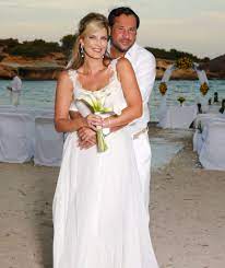 Browse more than 100,000 pictures of celebrity and movie on aceshowbiz. Jffq8o5xw Llkm