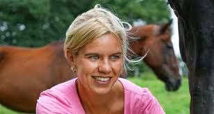 Über Eva-Maria Post