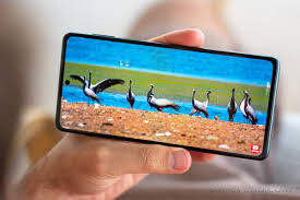 Motorola Edge 20 Pro review: Lab tests ...