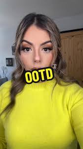 Eli Enriquez's Instagram, Twitter & Facebook