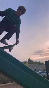 See more ideas about photo wall collage, art collage wall, aesthetic wallpapers. Aesthetic Skate Wallpaper Skater Aesthetic Wallpapers Top Free Skater Aesthetic Choose From A Curated Selection Of Aesthetic Wallpapers For Your Mobile And Desktop Screens Reynaldak Mangy