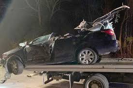 Ua student seriously injured in crash gets special package from tide qb mac jones. Alabama Cheerleaders Killed In Christmas Day Car Crash Horror Daily Star