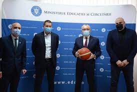 This operating system, compunded on the debian distribution frame. Ministerul EducaÈ›iei Romania Fotos Facebook