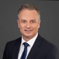 2000+ Profile mit dem Suchbegriff „Sprecher“