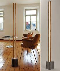 Holz Und Licht 20 Unglaubliche Designerlampen Aus Holz Stehlampe Holz Couchtisch Rund Stehlampe Wohnzimmer