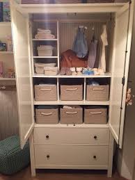 Schrank Hemnes Selbst Umgebaut Zum Kinderschrank Handwerk Und Diyund Ikea Baby Room Modern Baby Room Baby Room Neutral