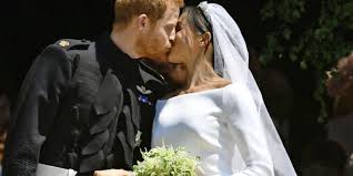 Meghan, harry, william und kate im jahre 2018 (v. Herzogin Meghan Luftet Geheimnis Uber Ihr Hochzeitskleid