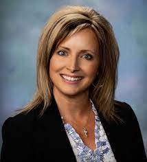 Debbie Thurston's Instagram, Twitter & Facebook