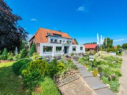 Himmel haus featured in new york times! Restaurant Krutsander Restaurant An Der Elbe Bei Stade