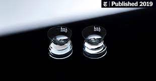 Contact lens care solutions └ vision care └ health & beauty all categories antiques art baby books, comics & magazines business, office & industrial cameras & photography cars, motorcycles & vehicles clothes, shoes & accessories coins collectables computers/tablets & networking crafts. Contact Lens Start Up Big On Social Media May Be Bad For Eyes Doctors Say The New York Times