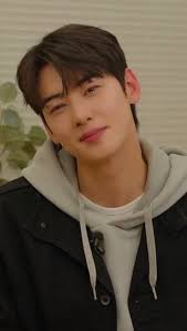 Cha “Felix” is so dreamy 🫠☺️❤️‍🔥👌 “I worked as Eunwoo hyung's model for  the weekend. Do you think I look similar with makeup on?” #차은우 #chaeunwoo  #eunwoo #leedongmin #dongmin #astro #아스트로 #facegeniuseunwoo #