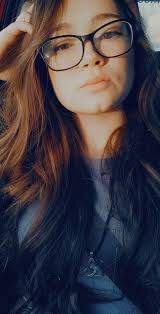 Well hello party people! I'm new to the group, definitely a fem but I love  me any type of woman, fem stud masc, I love em all! Have a wonderful day!