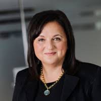 Lori Madden's Instagram, Twitter & Facebook