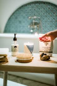 However, research has revealed that olive oil may not be the best option for massaging your baby. Have You Taken An Olive Oil Bath Here S Why You Should Because Im Addicted