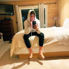Juanpa zurita fomenta el día de muertos con ayuda de instagram. Juanpa Zurita S Feet Wikifeet Men