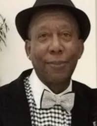 Lamar Favors's Instagram, Twitter & Facebook